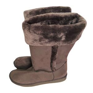 {3/$25} Winter Boots Faux Fur Women’s Size 11